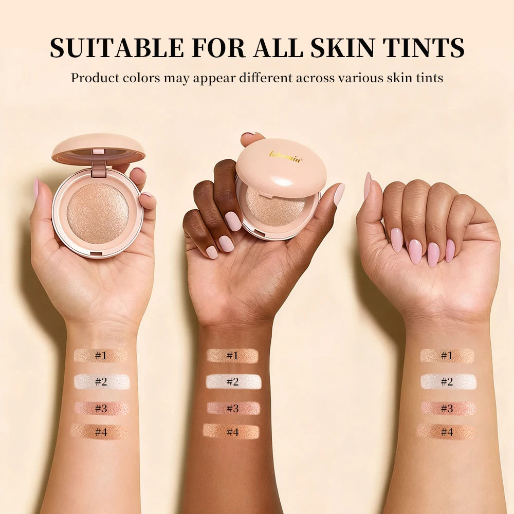 Baked Illuminator Powder for a Natural Radiant Glow and Shimmer Finish