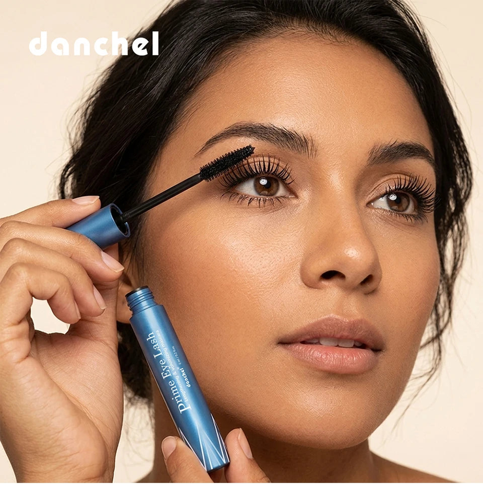 Water-Resistant Lengthening and Volumizing Mascara for Full Natural Lashes