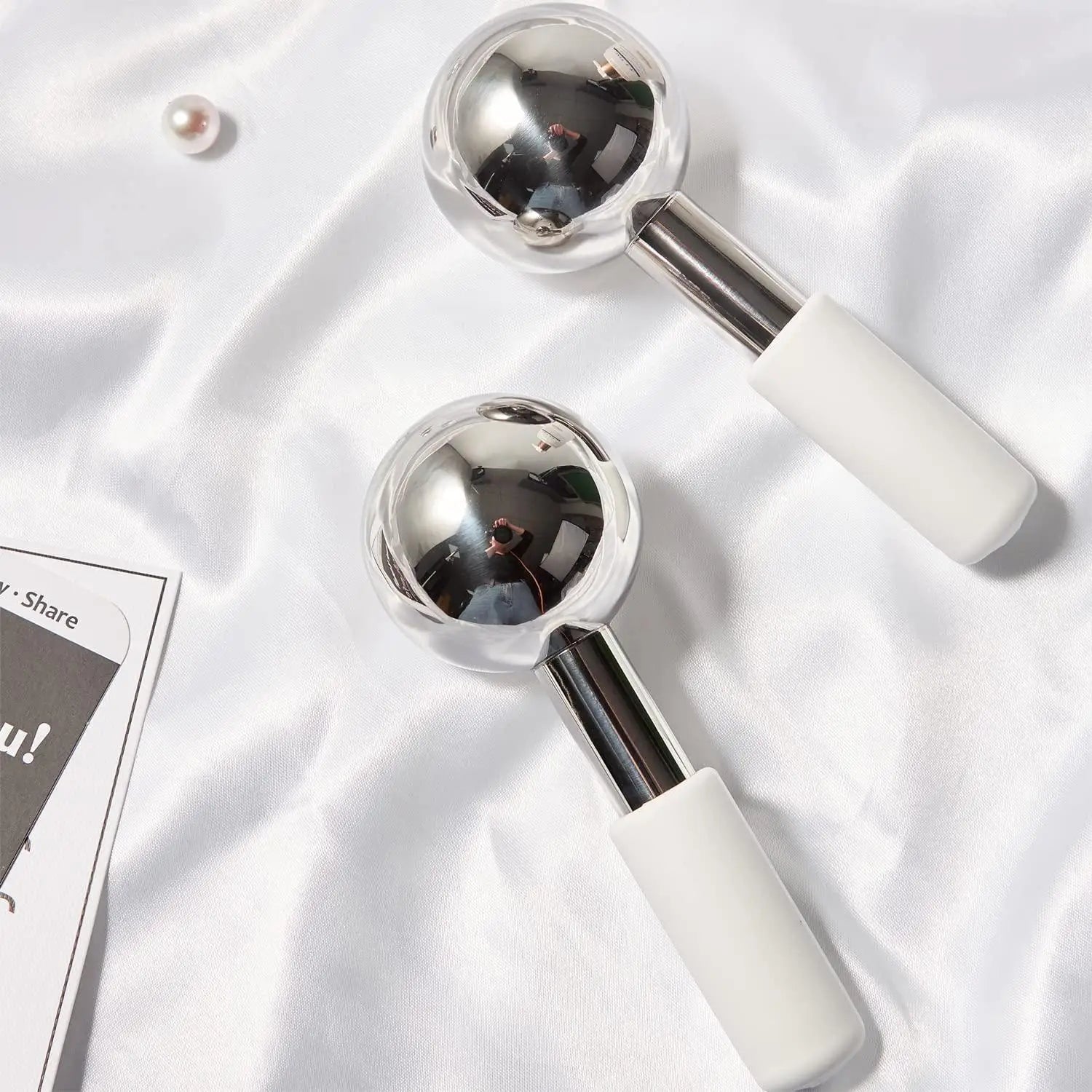 Stainless Steel Cooling Ice Globes for Facial Puffiness and Dark Circles - 18