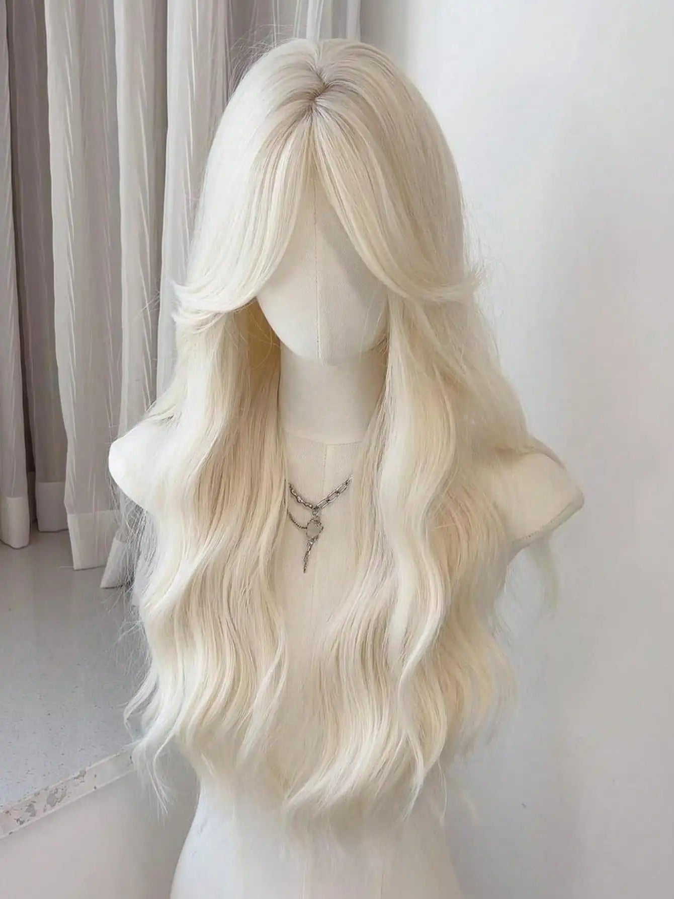 Long Wavy Synthetic Wig with Bangs for Daily Wear and Cosplay - 12