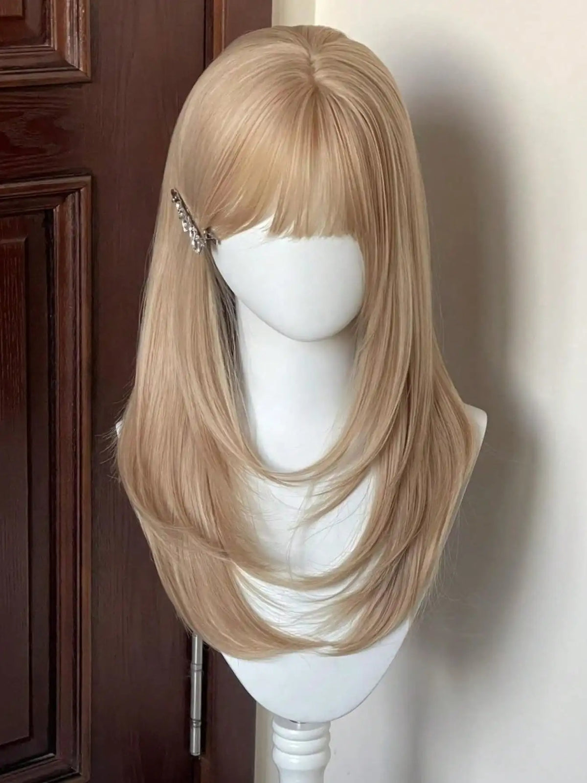 Long Straight Blonde Layered Wig with Bangs