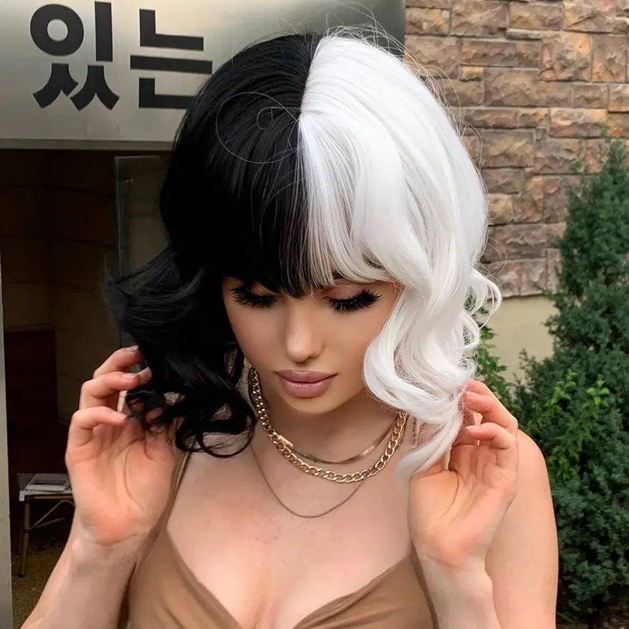 Split Color Black and White Mid-Length Wavy Wig with Bangs - 3