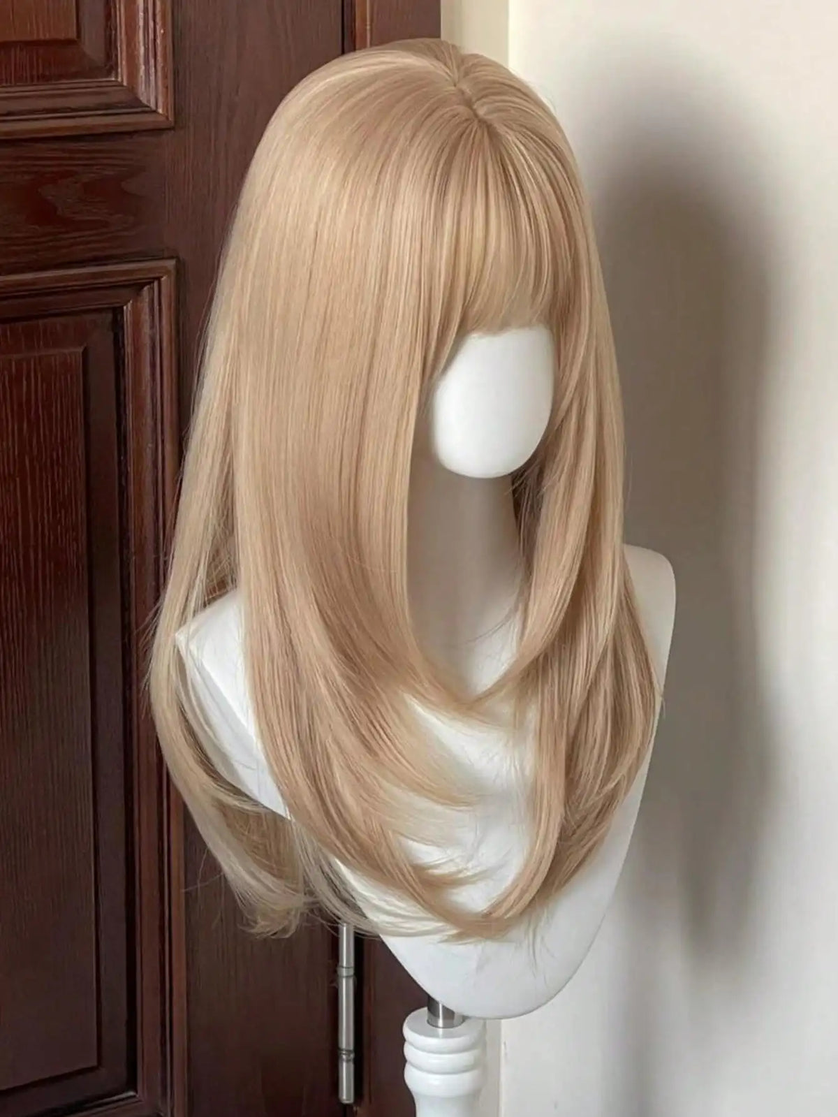 Long Straight Blonde Layered Wig with Bangs