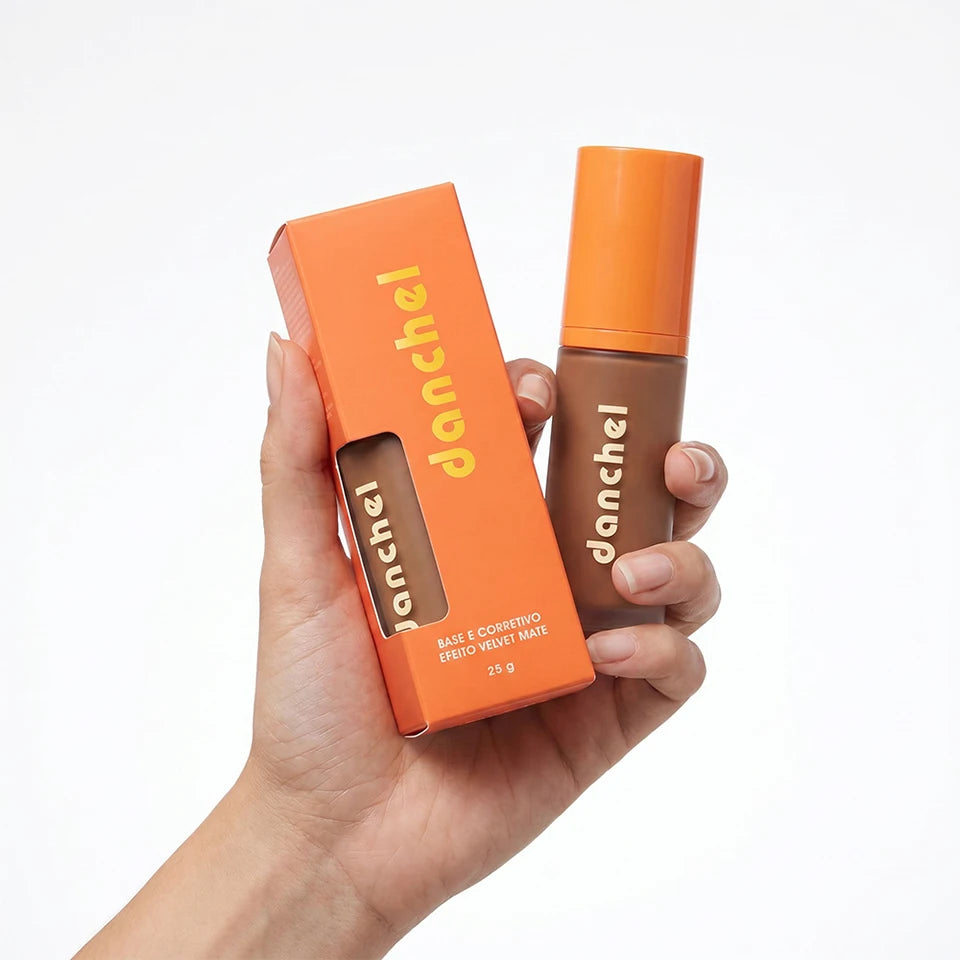 2-in-1 Liquid Foundation and Concealer for Flawless Velvet Matte Finish