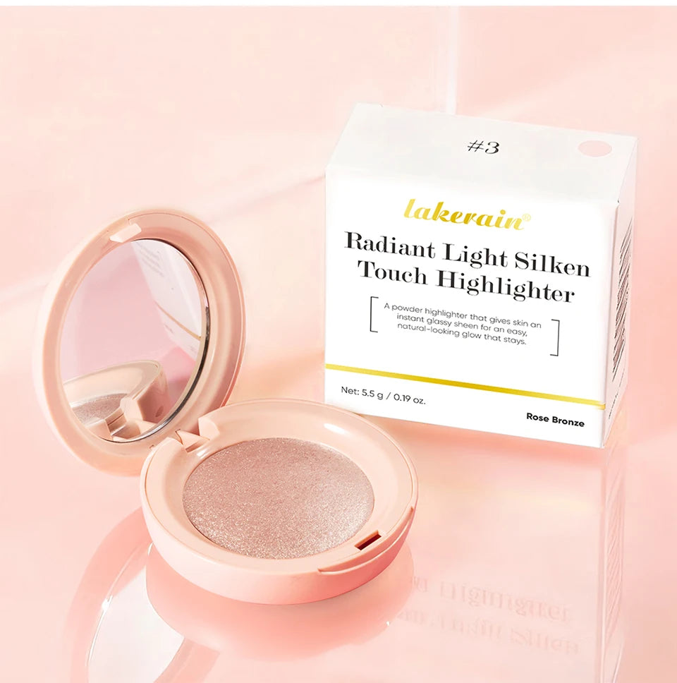 Silky Smooth Highlighter Powder for a Radiant Glass Skin Glow Finish - 18