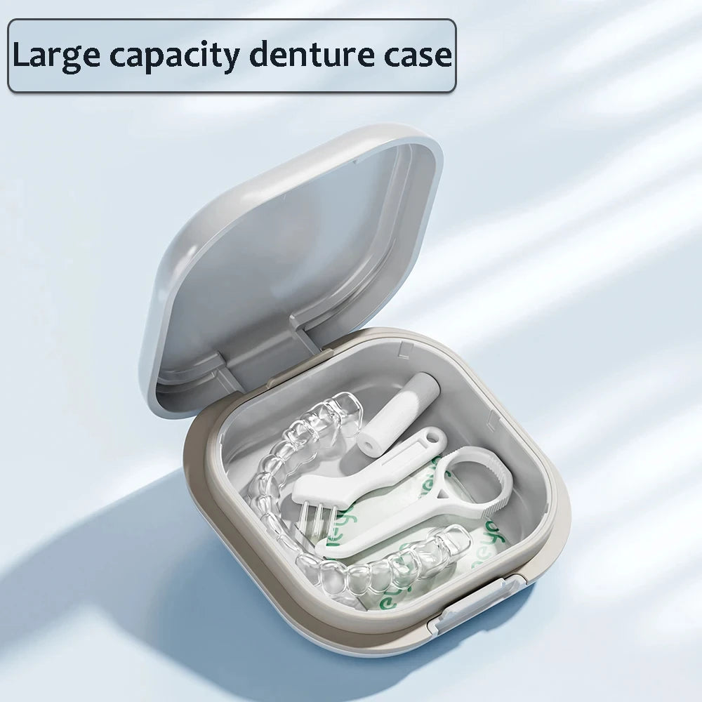 Portable Orthodontic Retainer Case for Dental Aligners and Mouth Guards