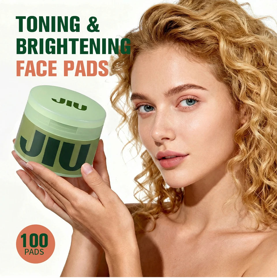 Brightening and Moisturizing Toning Face Pads for Radiant Skin