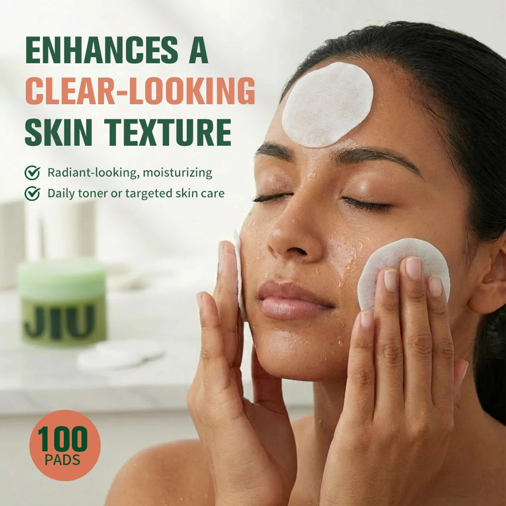 Brightening and Moisturizing Toning Face Pads for Radiant Skin